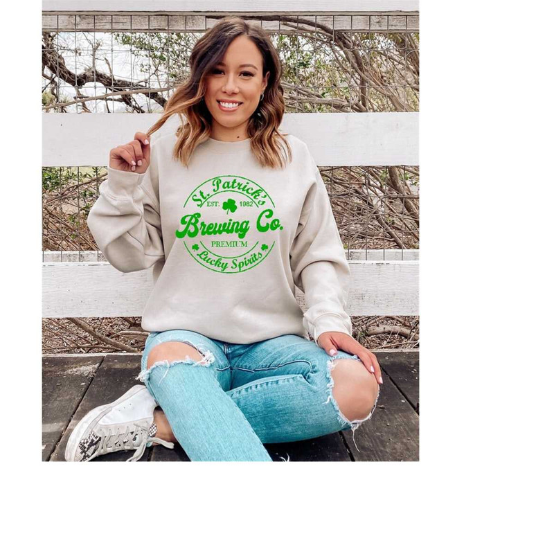 MR-1192023192445-st-patricks-brewing-co-sweatshirt-patricks-day-gift-irish-image-1.jpg