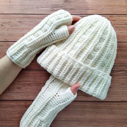 crochet hat and fingerless glove pattern for women quick easy crochet computer gloves for warmt crochet hat ribbed brimh