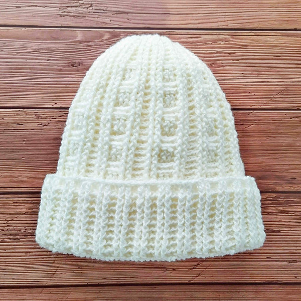 easy crochet hats for adults.jpg