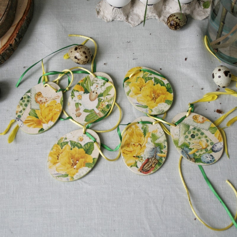 Wooden handmade Easter garland.jpg