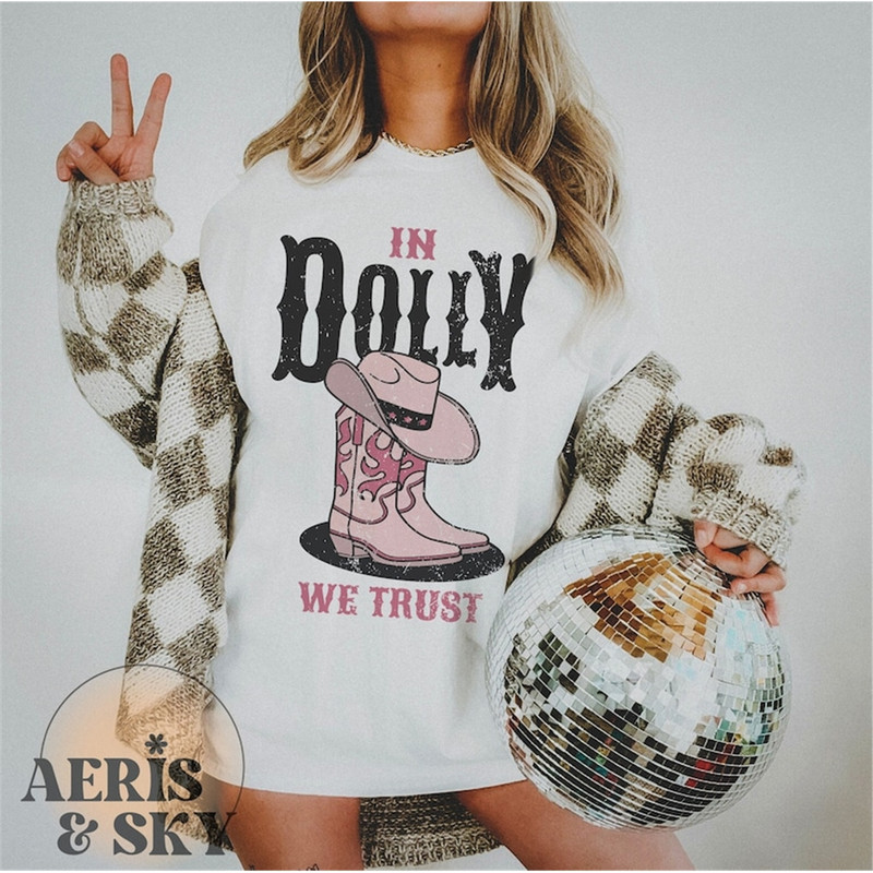 MR-1292023947-in-dolly-we-trust-t-shirt-country-music-tee-western-graphic-image-1.jpg