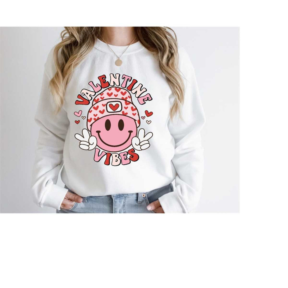 MR-12920239958-valentine-vibes-sweatshirt-valentines-day-sweatshirt-love-image-1.jpg