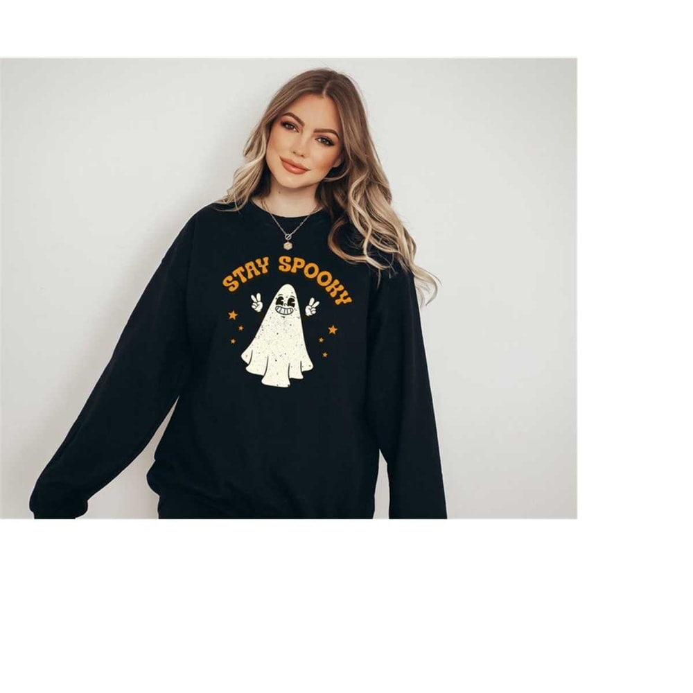 MR-1292023105048-retro-stay-spooky-crewneck-fall-design-vintage-halloween-image-1.jpg