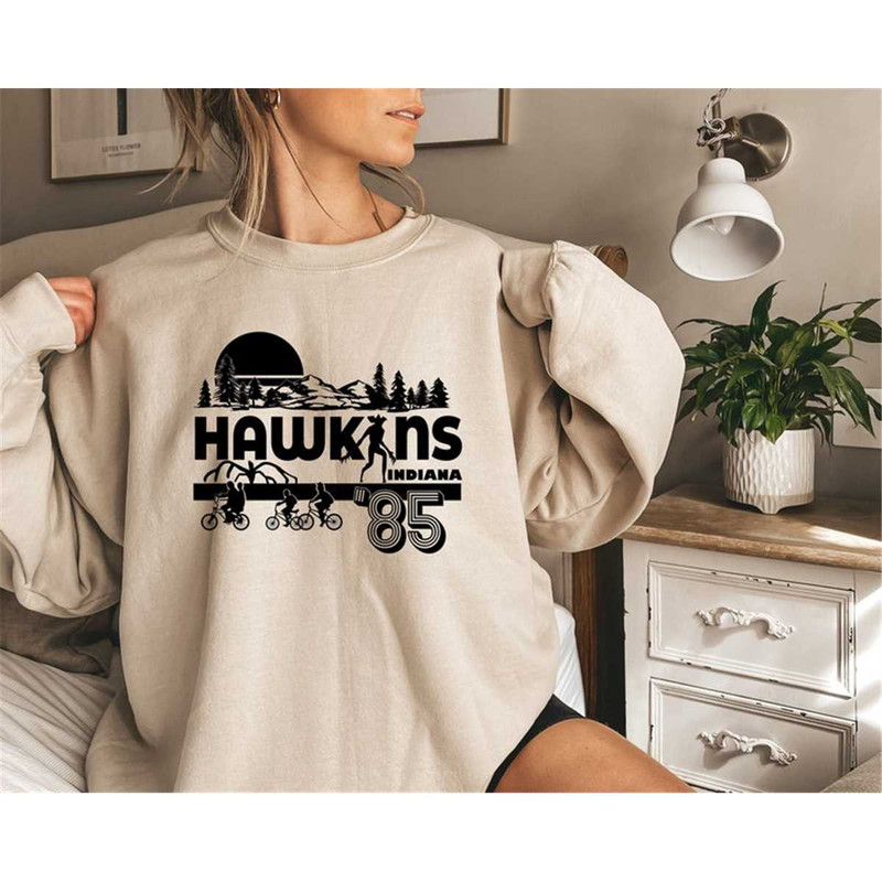 MR-149202391014-hawkins-sweatshirt-stranger-things-shirt-retro-hawkins-image-1.jpg