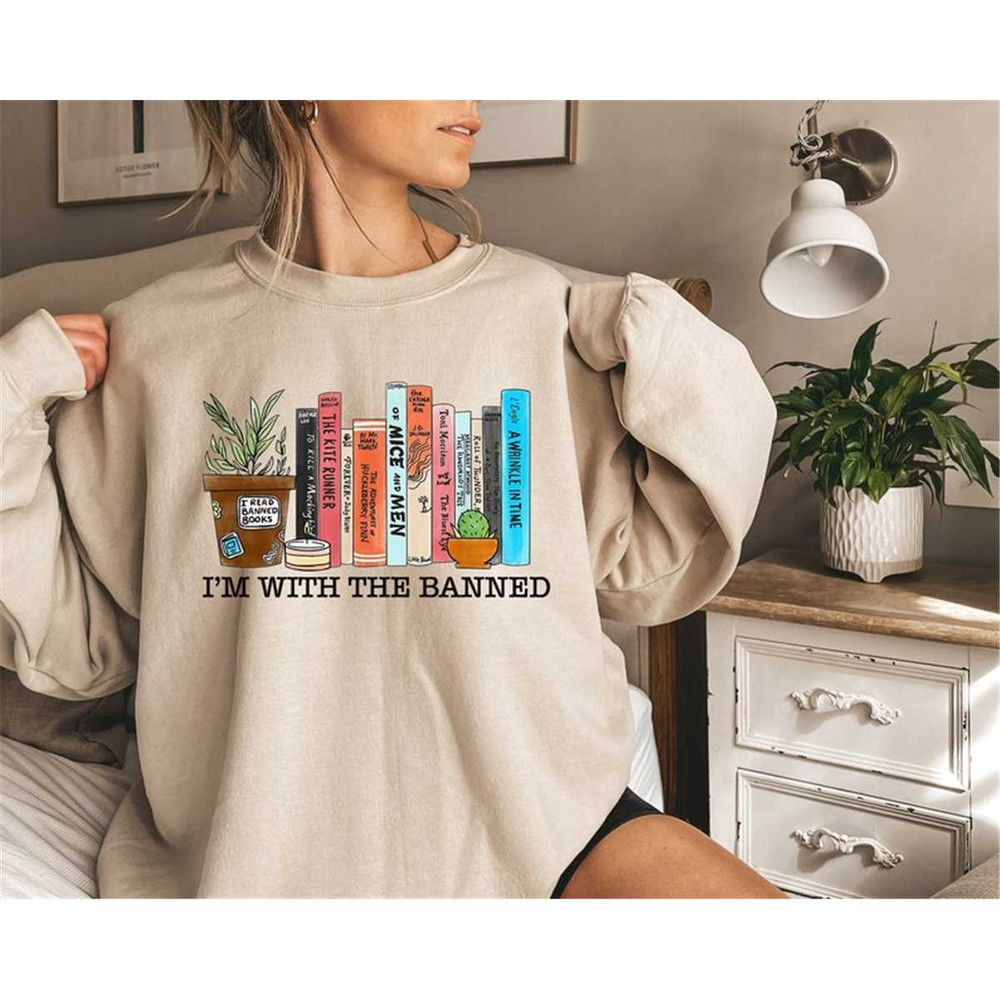 MR-149202391831-im-with-the-banned-books-sweatshirt-i-read-banned-books-image-1.jpg