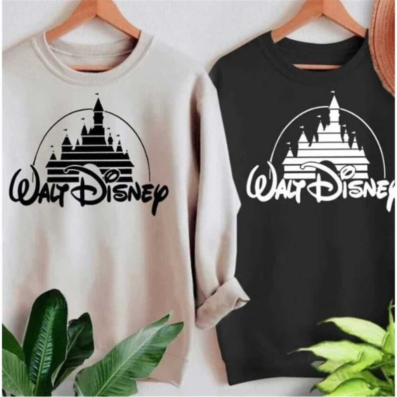 MR-1492023113127-walt-disney-sweatshirt-disney-castle-sweatshirt-disneyworld-image-1.jpg