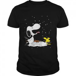 snoopy vs woodstock playing with snow shirt