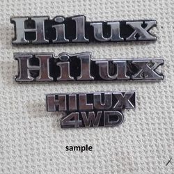 Hilux 4WD Car Emblem Set
