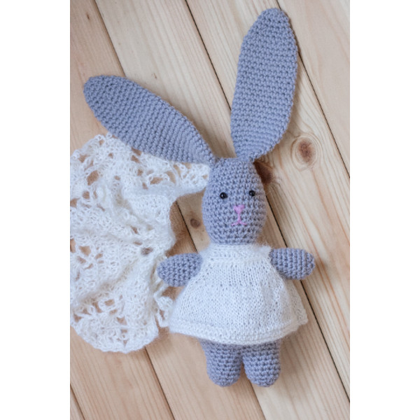 bunny crochet pattern.png