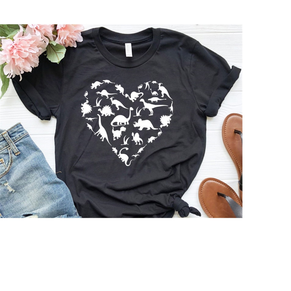 MR-1592023155218-heart-of-dinosaurs-dinosaurs-shirt-dinosaurs-sweathirt-for-image-1.jpg