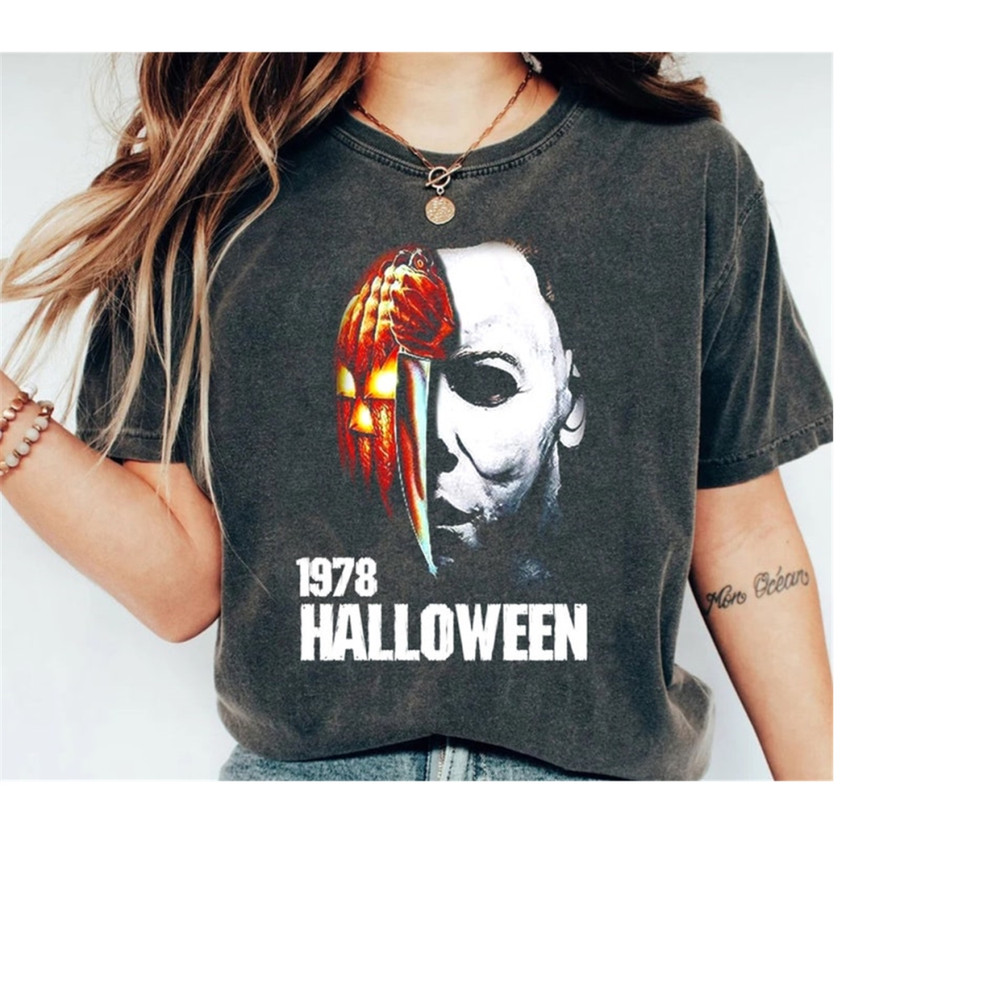 MR-1592023163910-michael-myers-shirt-menswomens-halloween-comfort-image-1.jpg