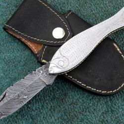 Superb Hand Forged Folding Knife , Custom Hand Made Damascus Steel Pocket Knife