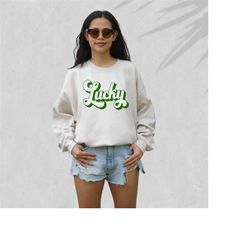 lucky retro sweatshirt, lucky clover sweater, st patricks day sweatshirt, lucky pullover, womens lucky sweatshirt, lucky