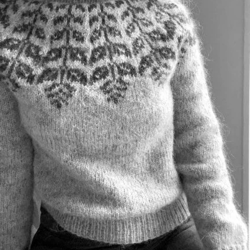 Turtleneck Icelandic Sweater Lopapeysa Hand Knit Round Yoke Pullover Women Merino Wool Norwegian Sweater Christmas Gift