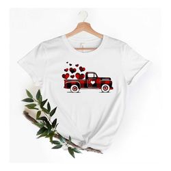 valentines vintage truck,valentines buffalo plaid truck shirt, valentines day shirts, heart shirt, cute valentine shirt,