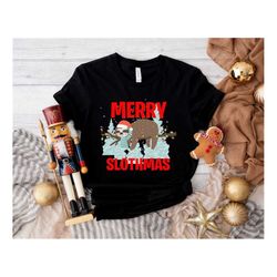 sloth christmas shirt, merry slothmas tee, christmas yoga shirt, yoga gift, woman christmas gift, sloth lover shirt, chr
