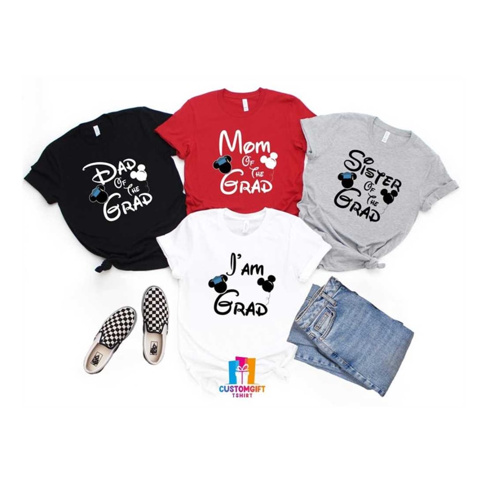 MR-189202393625-disney-family-of-grad-t-shirt-disney-graduation-mickey-image-1.jpg