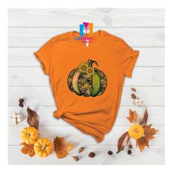 Pumpkin With Sunflower T-shirt, Thanksgiving Shirt, Fall T-shirt, Pumpkin Shirt, Gift For Thanksgiving, Sunflower Shirt,