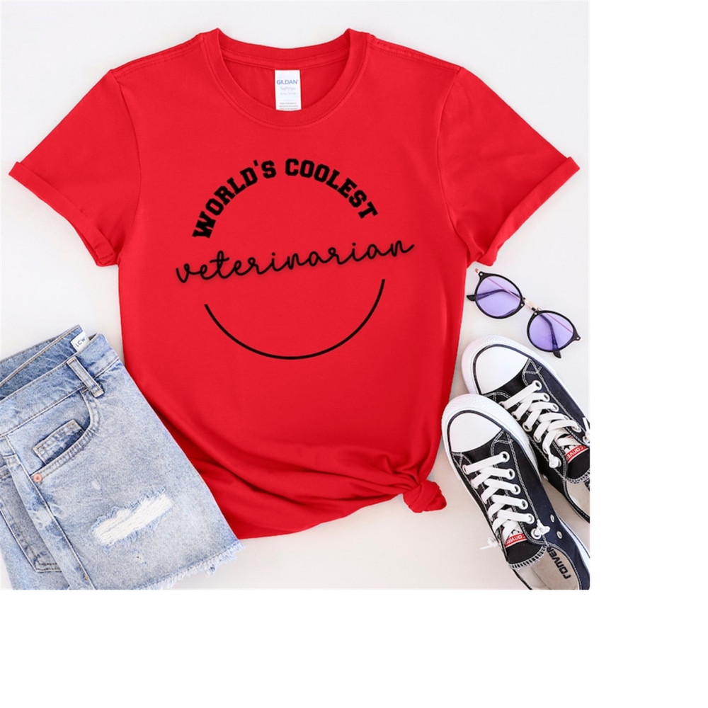 MR-1892023121159-worlds-coolest-veterinarian-t-shirt-cool-veterinarian-image-1.jpg