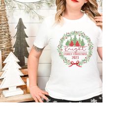Custom Family Group Christmas T-shirt, Wreath Family Christmas Photo Group Shirt for family Christmas Gathering, Matchin