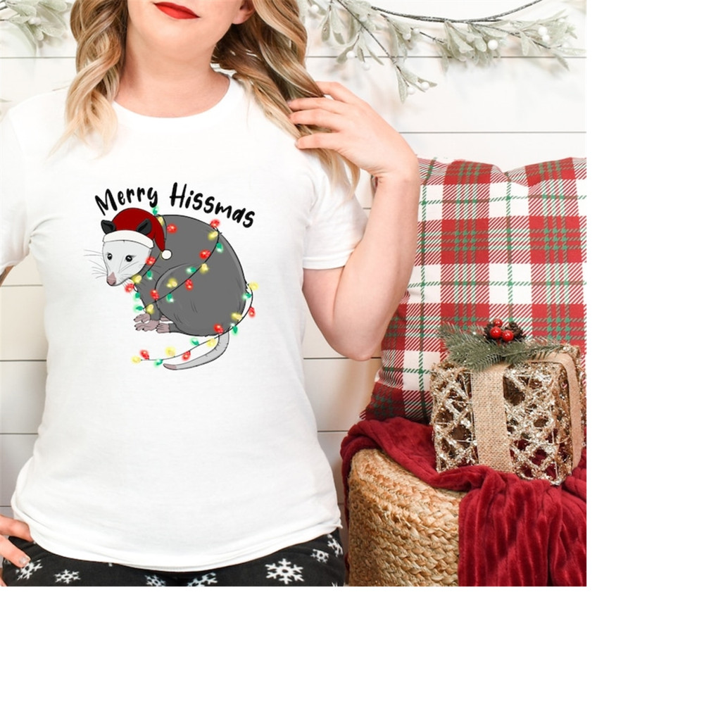 MR-1892023131916-christmas-animal-merry-hissmas-possum-womens-image-1.jpg