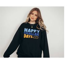 retro hanukkah sweater, happy hanukkah, holiday hanukkah sweater, jewish saying, happy challah days, religious sweatshir