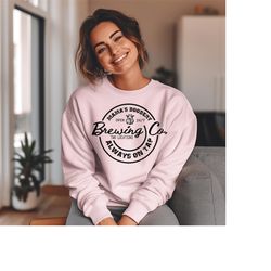 mamas boobery sweatshirt,mamas boobery brewing co sweatshirt,moms christmas sweatshirt,christmas gift for mothers,christ