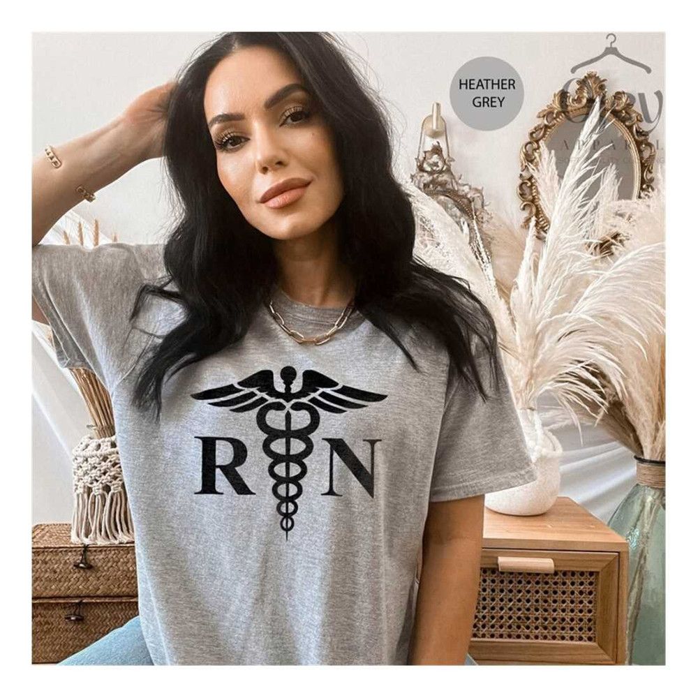 MR-1992023104716-rn-shirts-nurse-gifts-shirt-nursing-shirt-nursing-grad-heather-athletic.jpg