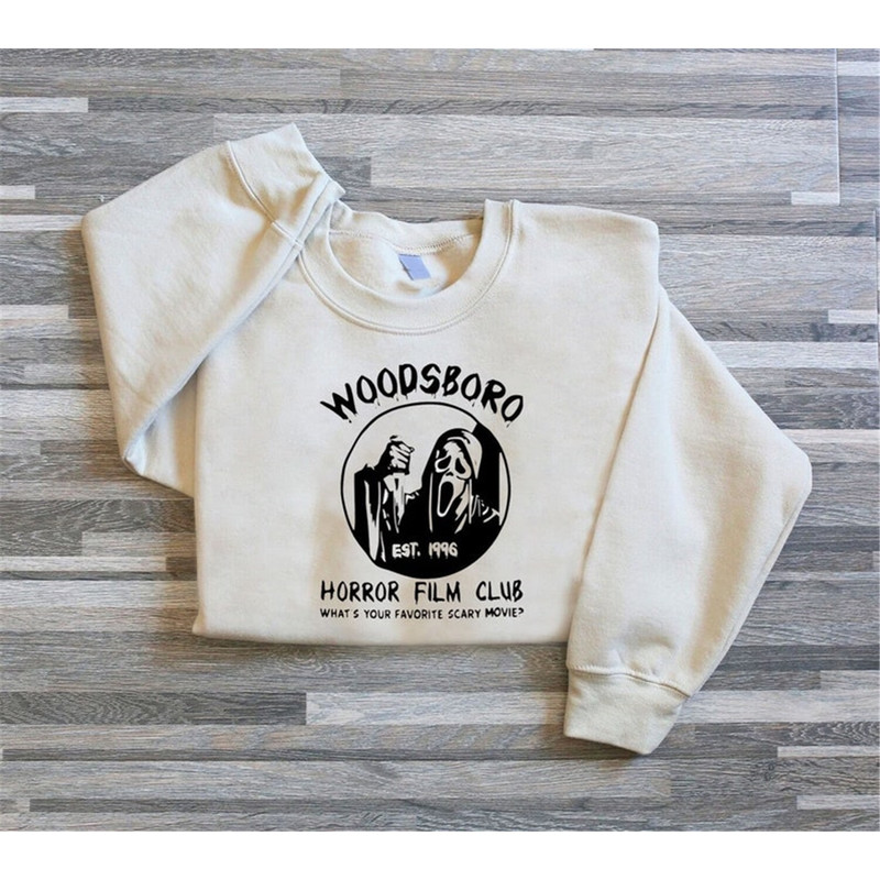 MR-1992023152915-woodsboro-horror-club-vintage-crewneck-sweatshirt-horror-image-1.jpg