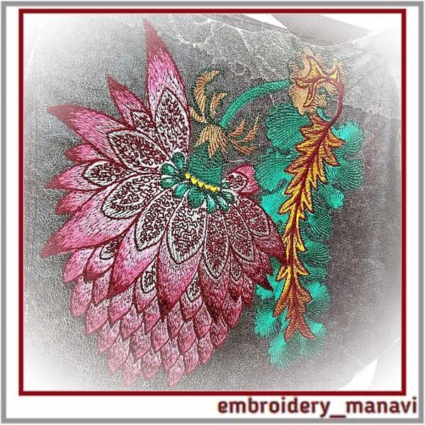 Machine_embroidery_design_Unusual_artichoke_flower
