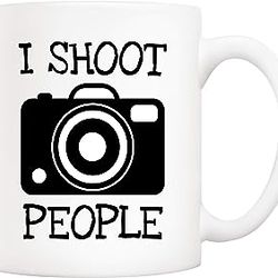 5aup funny i shoot people photographer coffee mug, birthday men gifts for photography lover cup white, 11 oz
