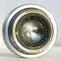 Anastigmat Victar 2.9/50 M40 mount lens for Praktiflex SLR Germany