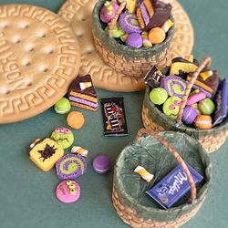 Miniature dollhouse basket with Halloween sweets for playing in a dollhouse, scale 1:12, polymer plastic