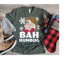 disney snow white & seven dwarfs christmas grumpy bah humbug shirt, grumpy dwarf christmas, disneyland christmas, christ