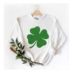 womens st pattys shirt,glitter shamrock tee,st patricks day shirt,womens st paddys,cute st pattys shirt,st pattys women,