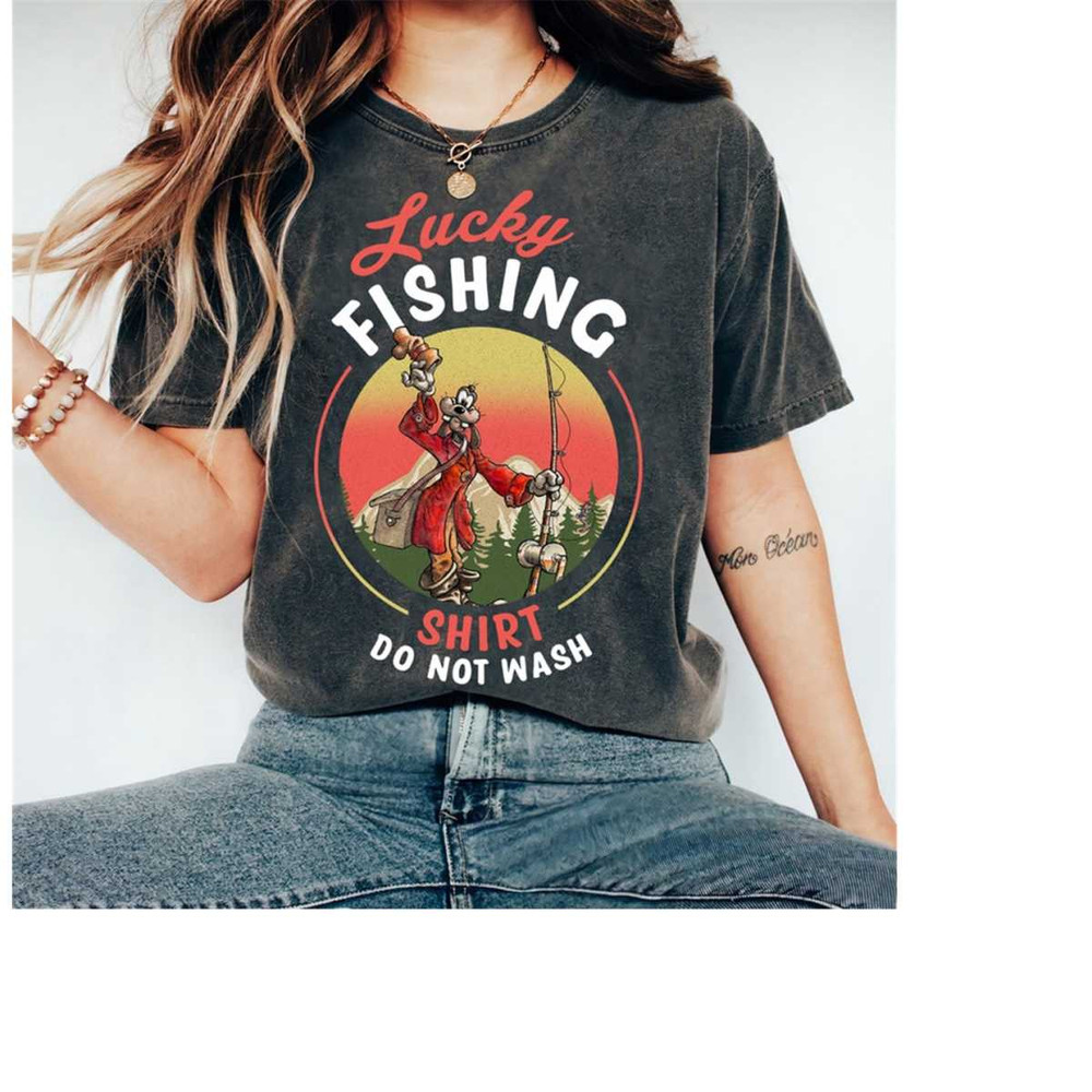 MR-239202394256-retro-disney-goofy-lucky-fishing-shirt-do-not-wash-shirt-image-1.jpg