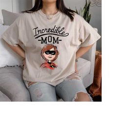 disney pixar incredibles 2 super mom sketch graphic t-shirt, magic kingdom tee, disneyland shirt unisex adult t-shirt ki