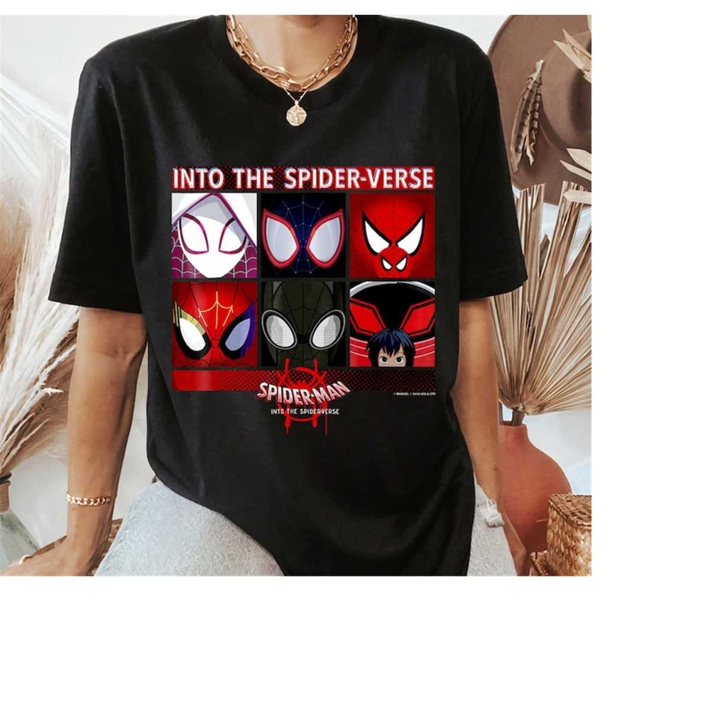 MR-2592023102638-marvel-spider-man-spiderverse-square-group-graphic-shirt-image-1.jpg