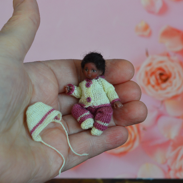 Miniature- doll -child- in -12th -scales-1