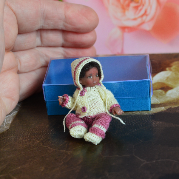 Miniature- doll -child- in -12th -scales-3