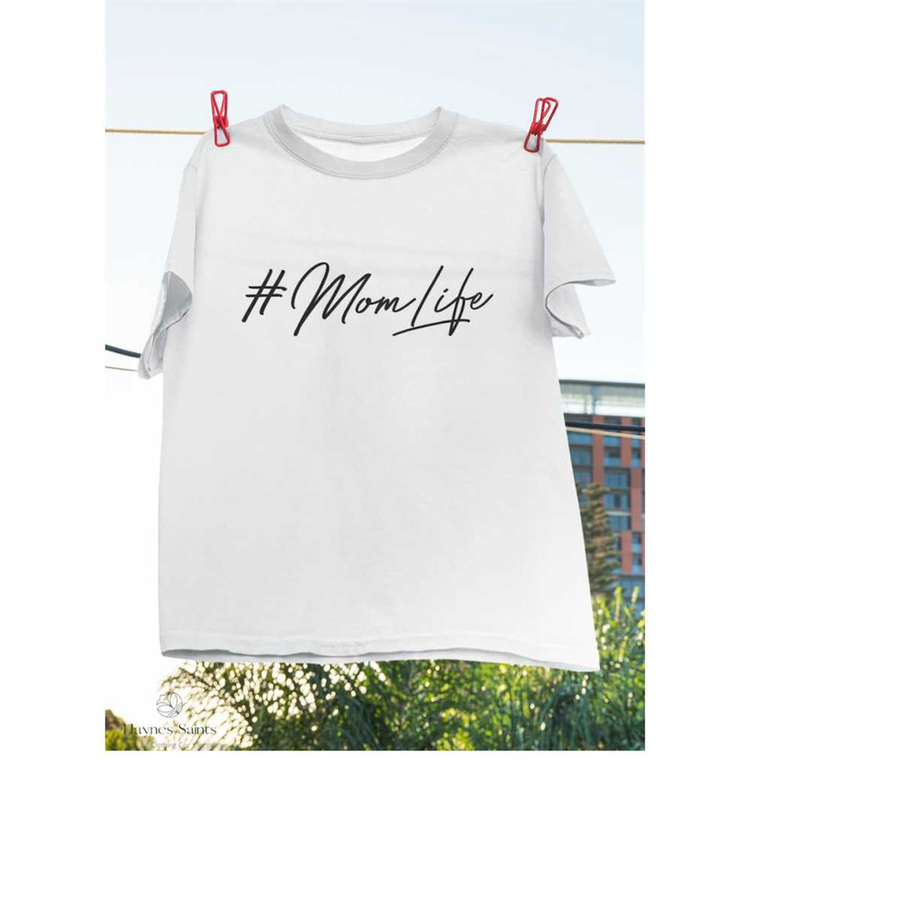 MR-2692023163046-hashtag-mom-life-t-shirt-mom-life-shirt-mom-shirt-mama-bear-image-1.jpg