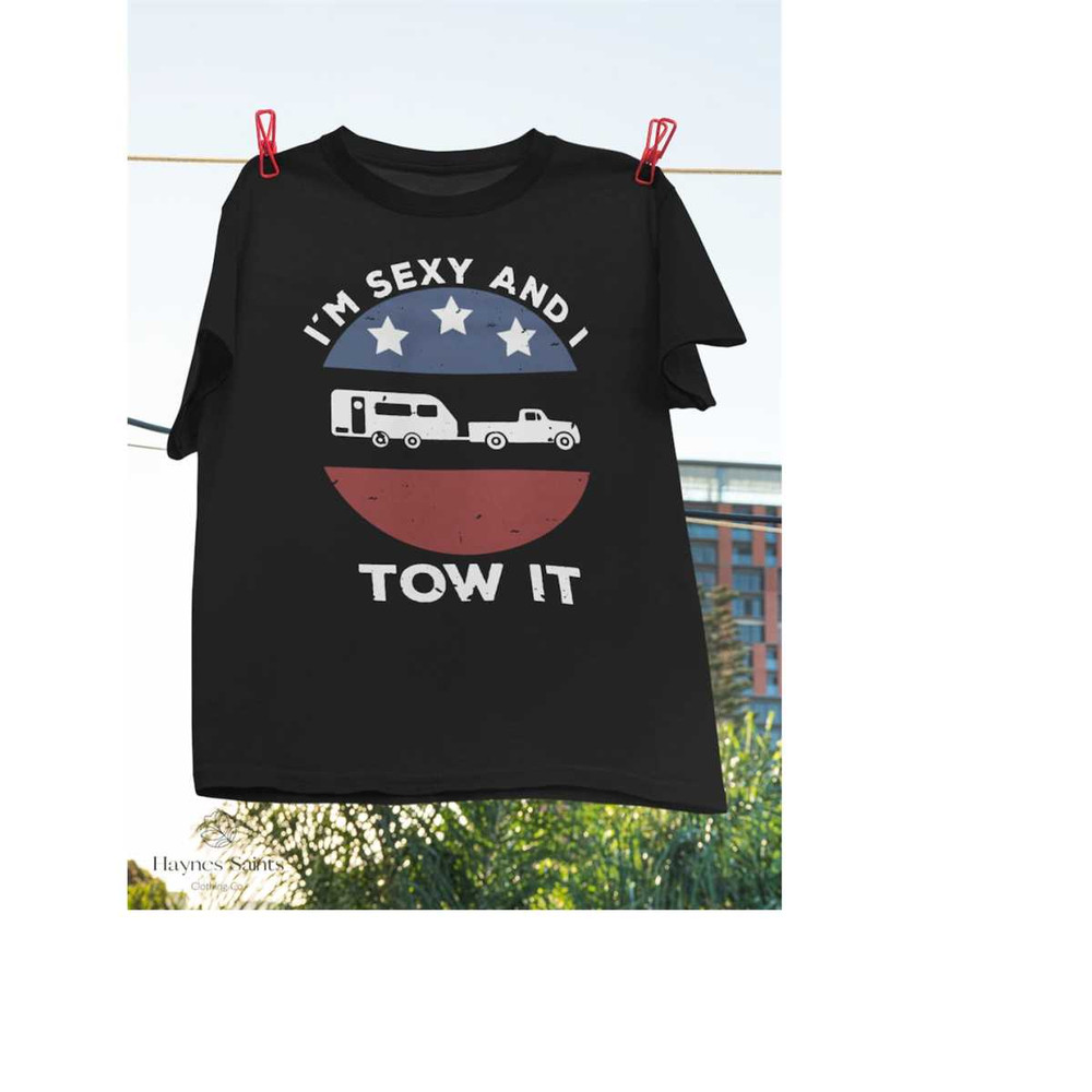 MR-2692023171314-im-sexy-and-i-tow-it-t-shirt-funny-camping-shirt-nature-image-1.jpg
