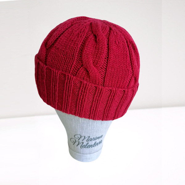 hat-with-cables-of-knitting-needles 1.jpg