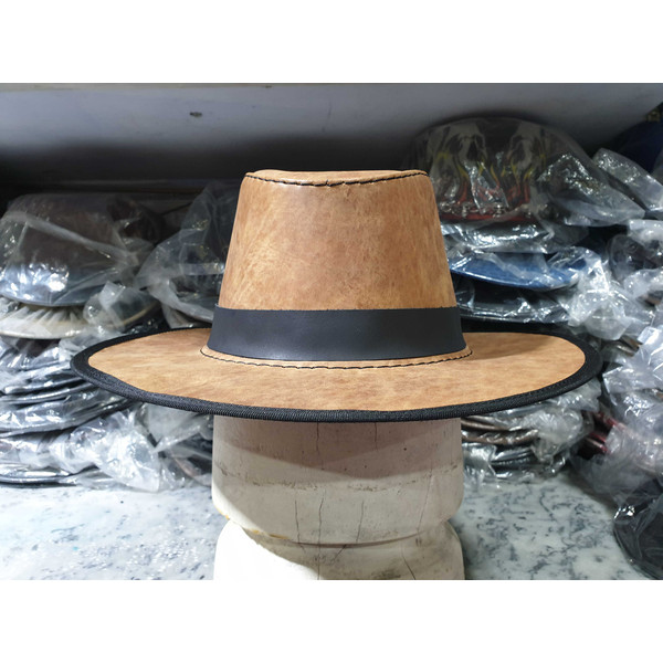 Indiana Jones Leather Hat (3).jpg