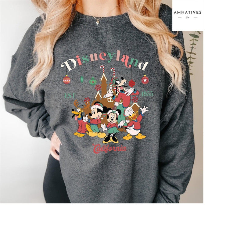MR-2892023104819-christmas-mickey-and-friends-christmas-squad-sweatshirt-image-1.jpg