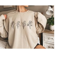 birth month flower sweatshirt, flower sweatshirt, personalized birth month flower sweatshirt