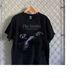 the smiths the queen is dead t shirt, the smiths graphic unisex shirt, vintage the smiths salford lads club, morrissey s