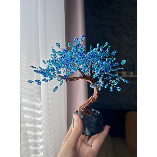 Blue-tree-sculpture-bonsai.jpeg