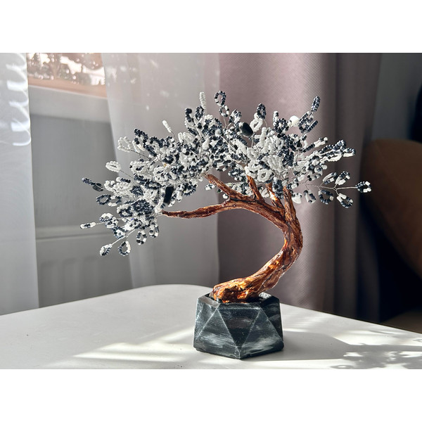 Bicolour-bonsai-tree-sculpture-2.jpeg