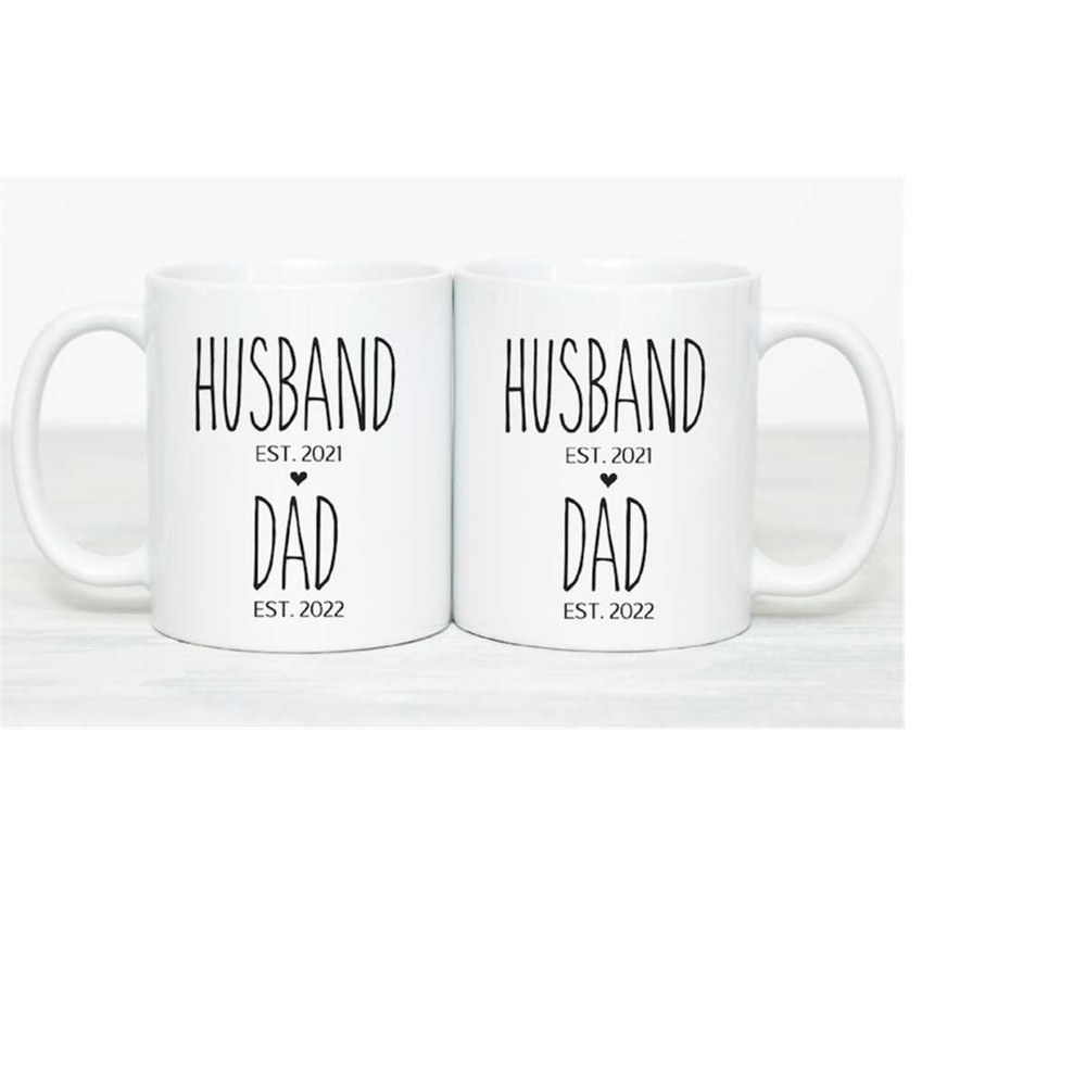 MR-2992023142152-daddy-est-2022-mug-daddy-established-gift-pregnancy-image-1.jpg